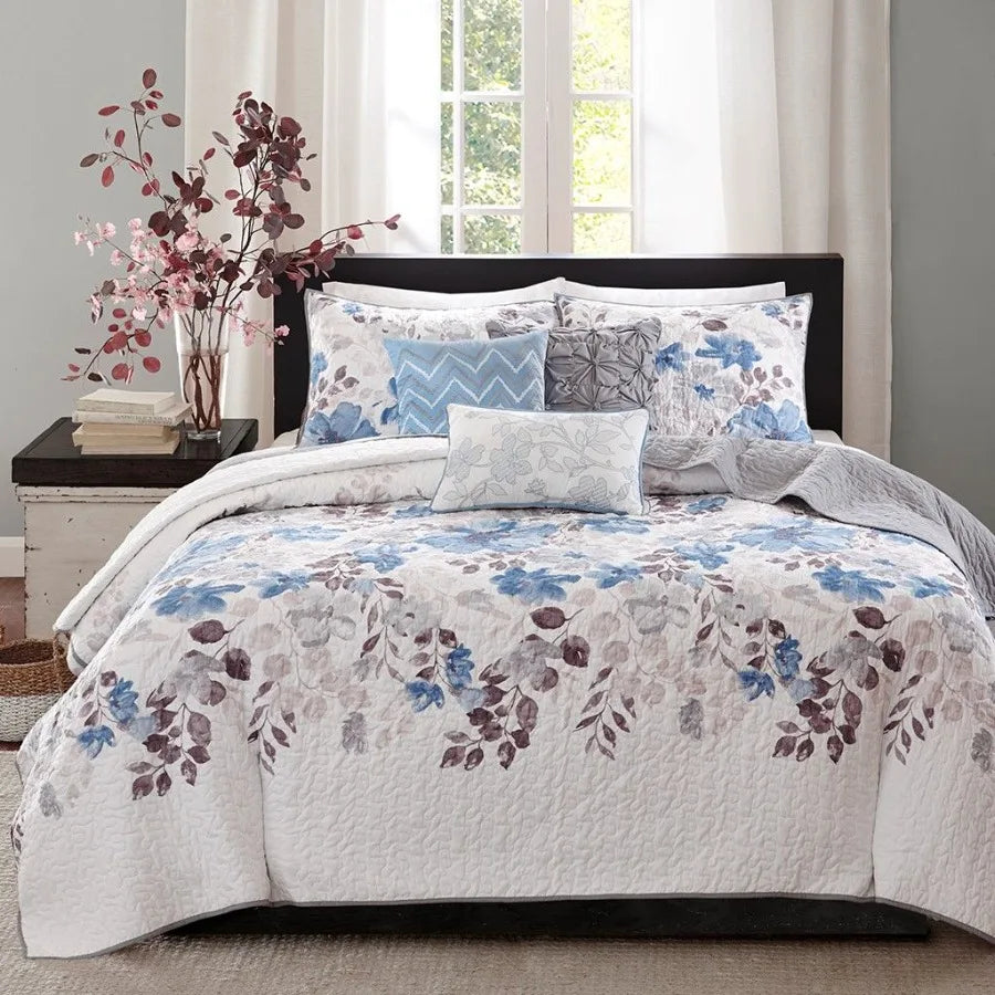 Blue 6 Piece Printed Quilt Set With Throw Pillows Queen