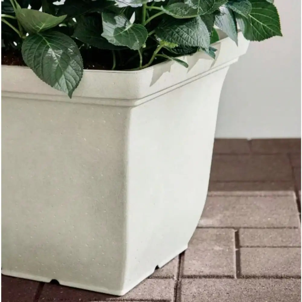 Weather Resistant Plant Pots With Drainage Holes UV Coated