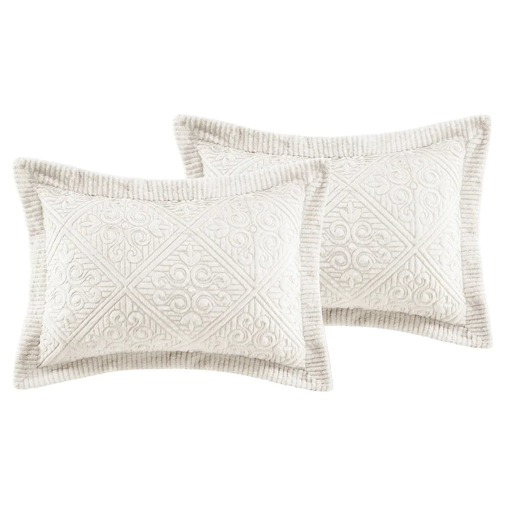 3 Piece Plush Queen Bedspread Set Hypoallergenic Microfiber