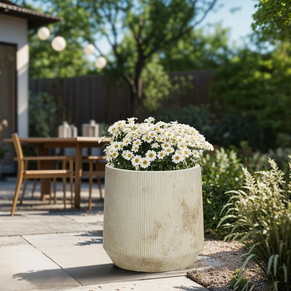 LuxenHome Round Planters 2 Indoor Plant Pots Drainage Hole