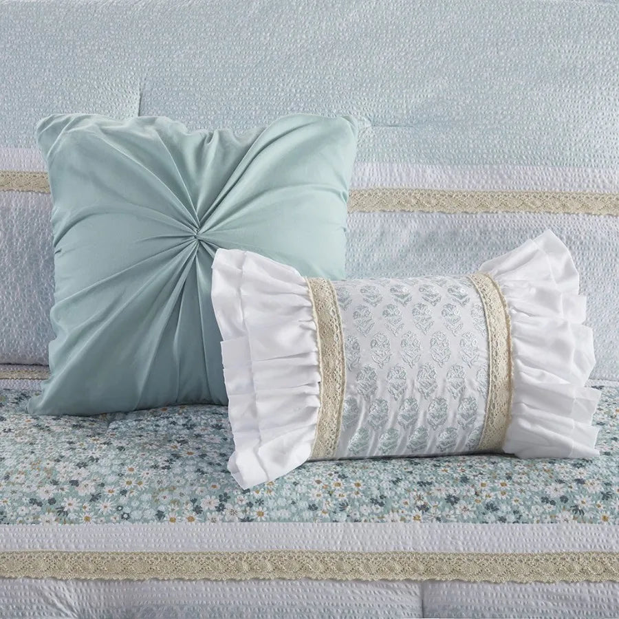 5 Piece Seersucker Comforter Set With Throw Pillows