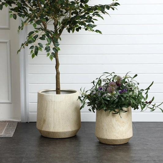 LuxenHome Round Planters 2 Indoor Plant Pots Drainage Hole
